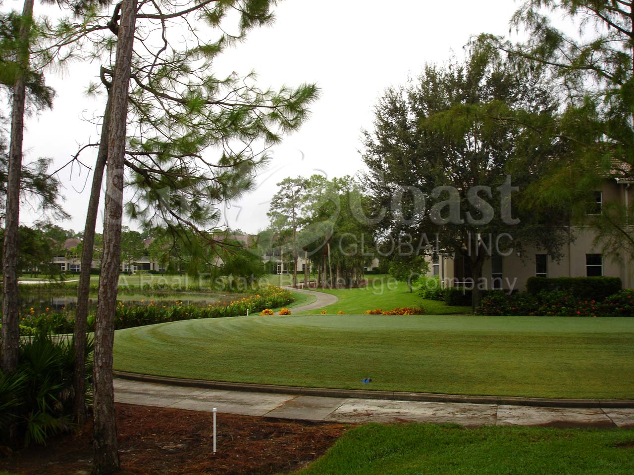 Wedgewood Walkway around the Community Golf Course
