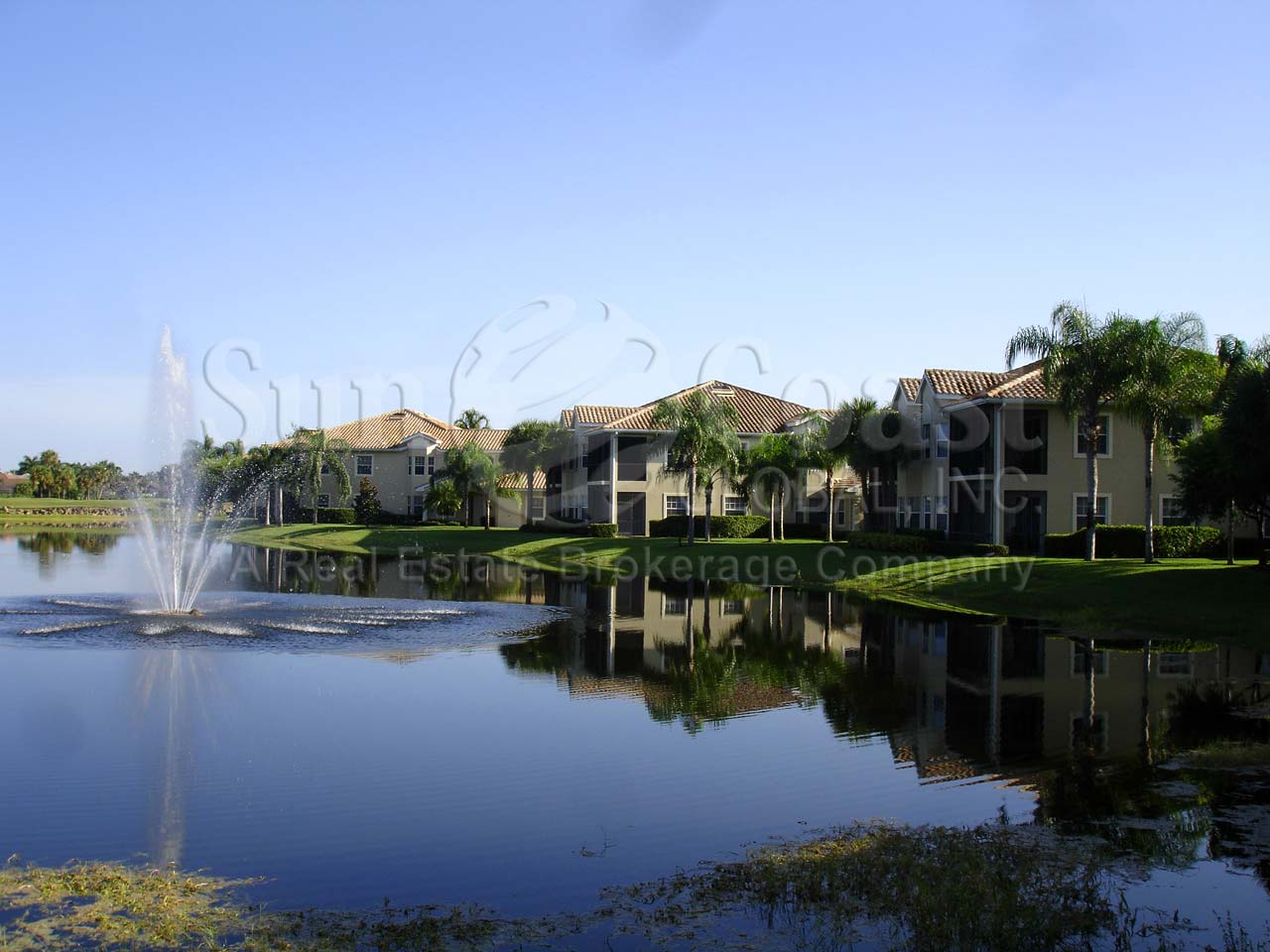 Wellington Place II Community Lake with Fountain