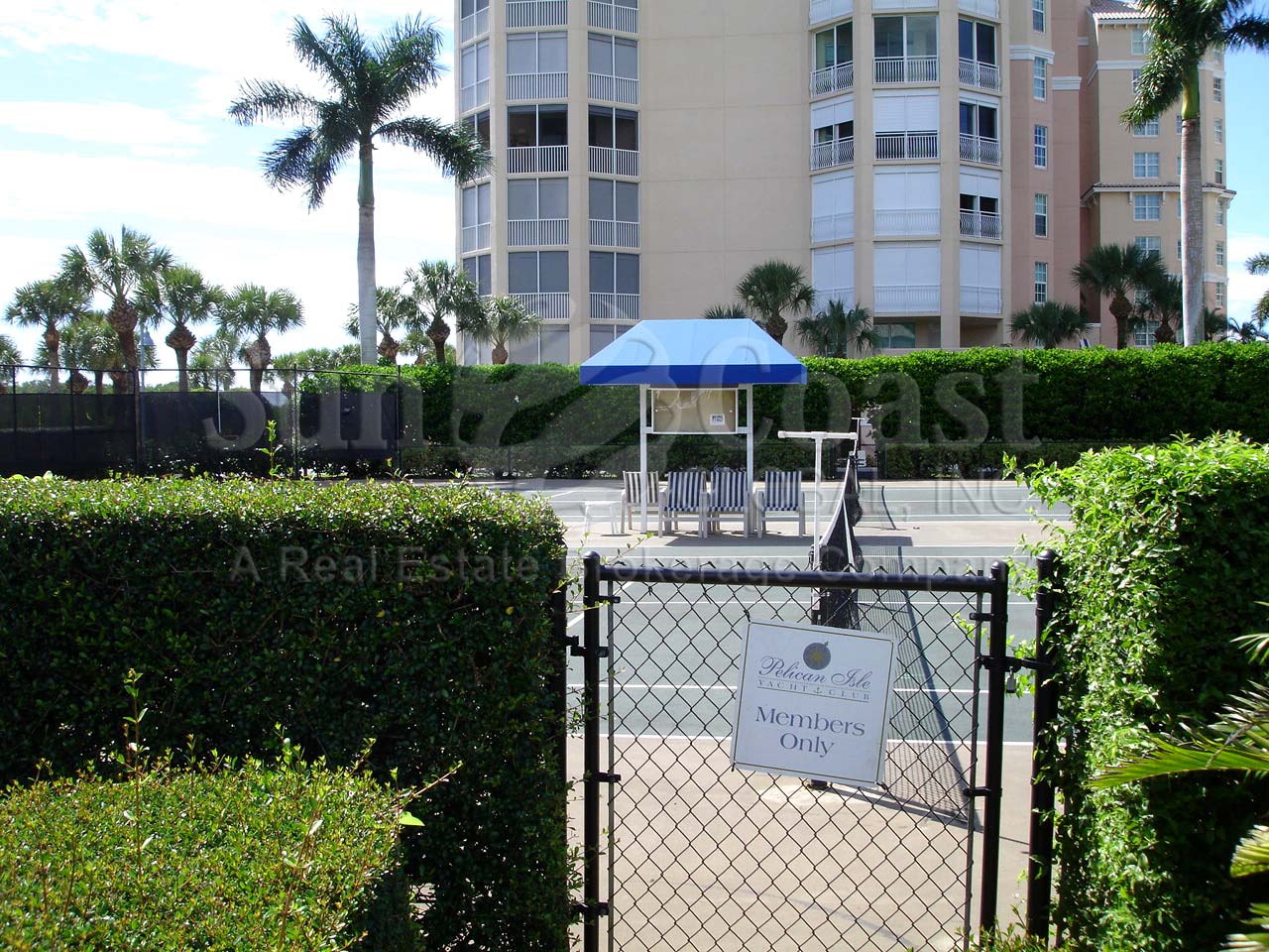 PELICAN ISLE Entrance to the Yacht Club Tennis Court