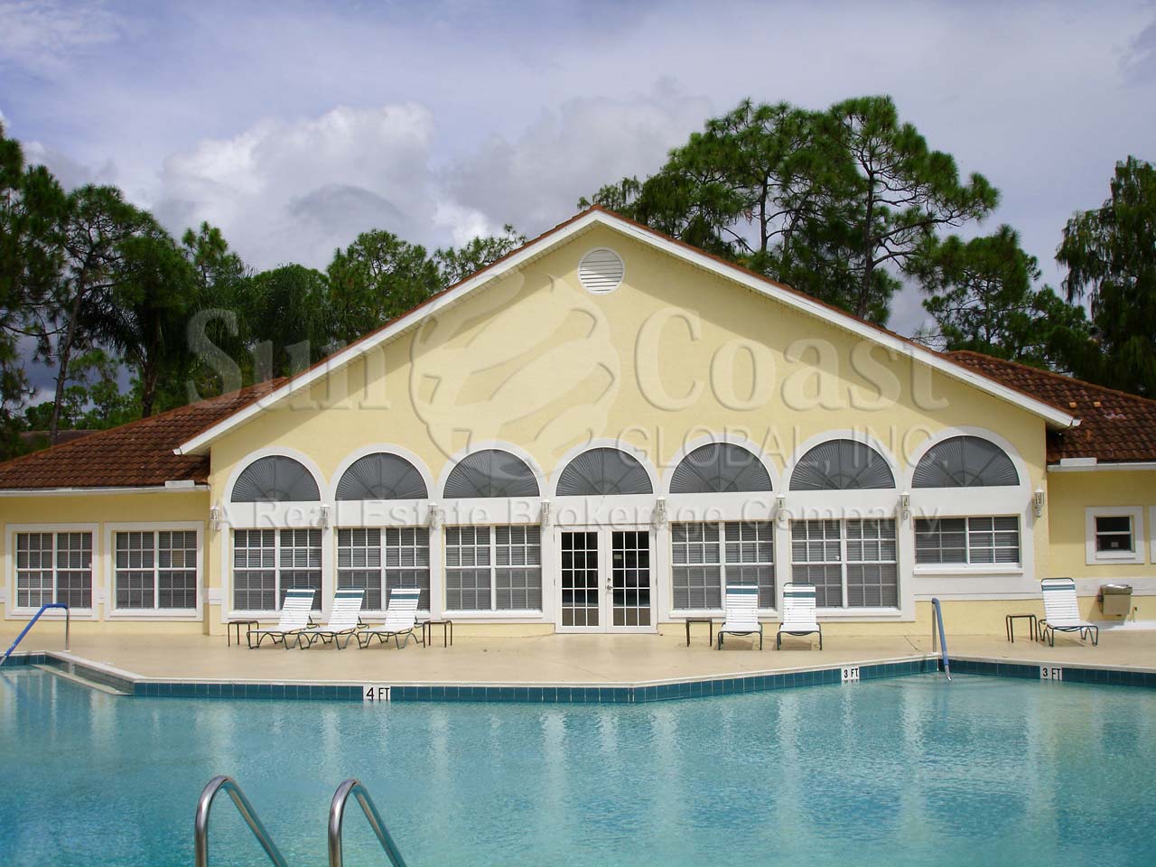 DEAUVILLE LAKE CLUB Community Pool and Clubhouse