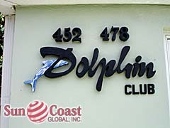 Dolphin Club Community Sign