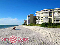 White sandy beaches line the Florida coast along the Gulf of Mexico.